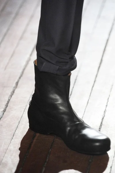 Look 2